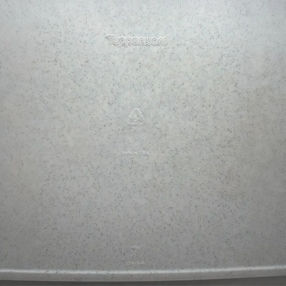 Tupperware 2242D-4 Box 2243E-3 Lid White Speckled Box Container  11x7x4 USA Made